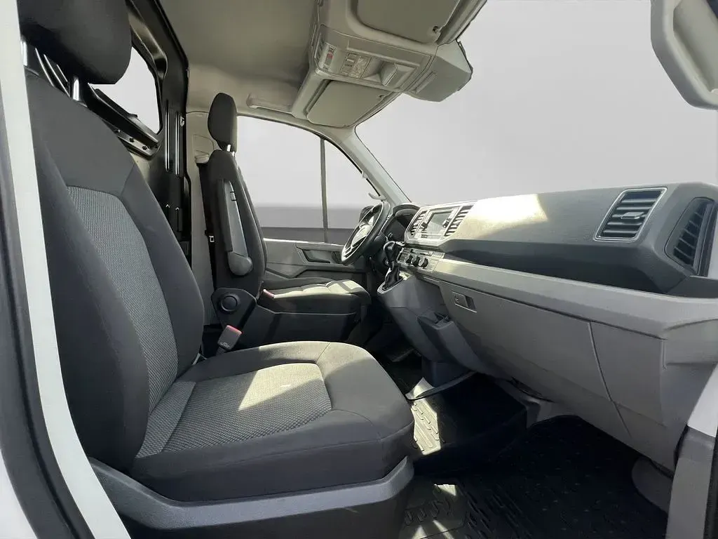 Gebraucht VW Crafter 177 PS (130 kW) 2021 Weiß Van
