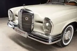 Gebraucht Mercedes 220 SE 120 PS (88 kW) 1963 Weiß Coupé