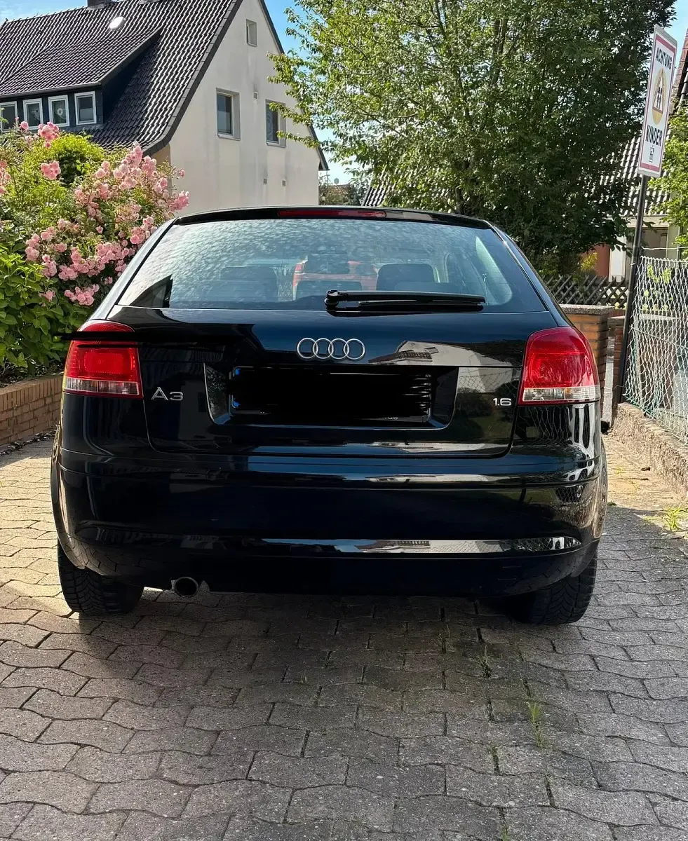 Gebraucht Audi A3 102 PS (75 kW) 2007 Schwarz Kleinwagen