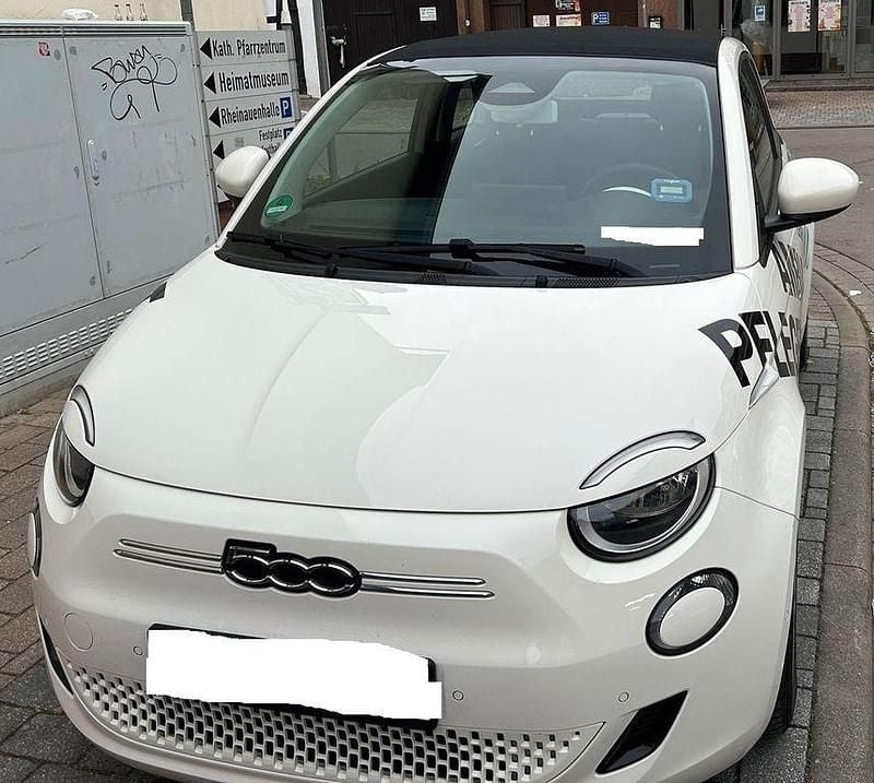 Gebraucht Fiat 500e 86 kW (118 PS) 2023 Weiß Cabrio