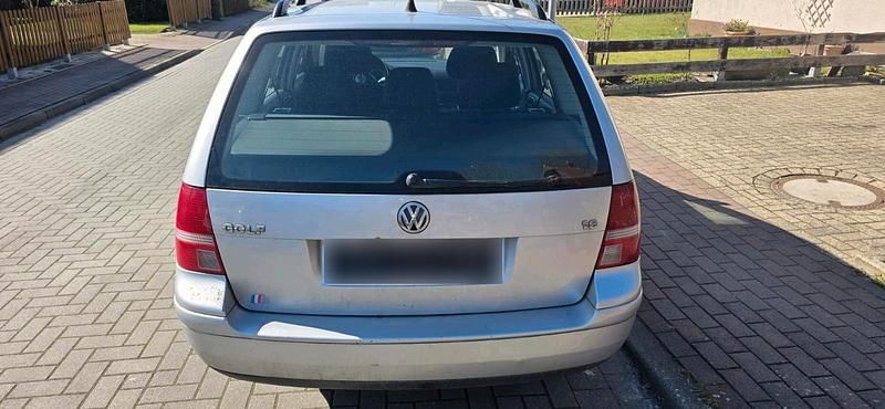 Gebraucht VW Golf IV 101 PS (74 kW) 2005 Silber Kombi