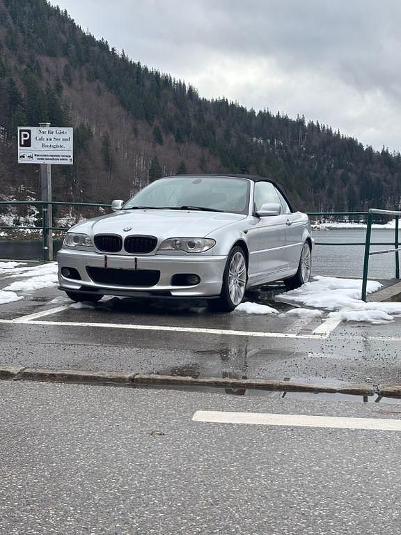 Silber Gebraucht 2004 BMW 318 Cabriolet Cabrio | 4.500 € (Guter Preis) - Bild 1/4