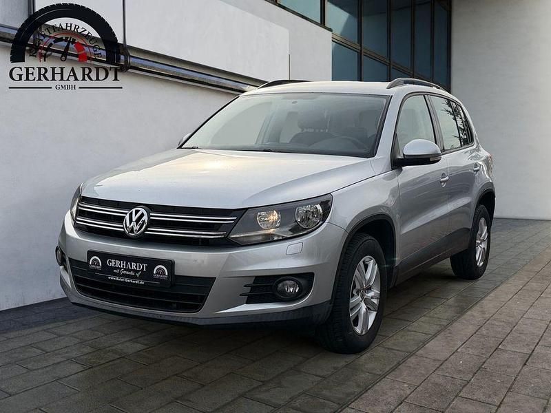 Silber Gebraucht 2012 VW Tiguan Trendline SUV | 9.400 € (Fairer Preis) - Bild 1/4