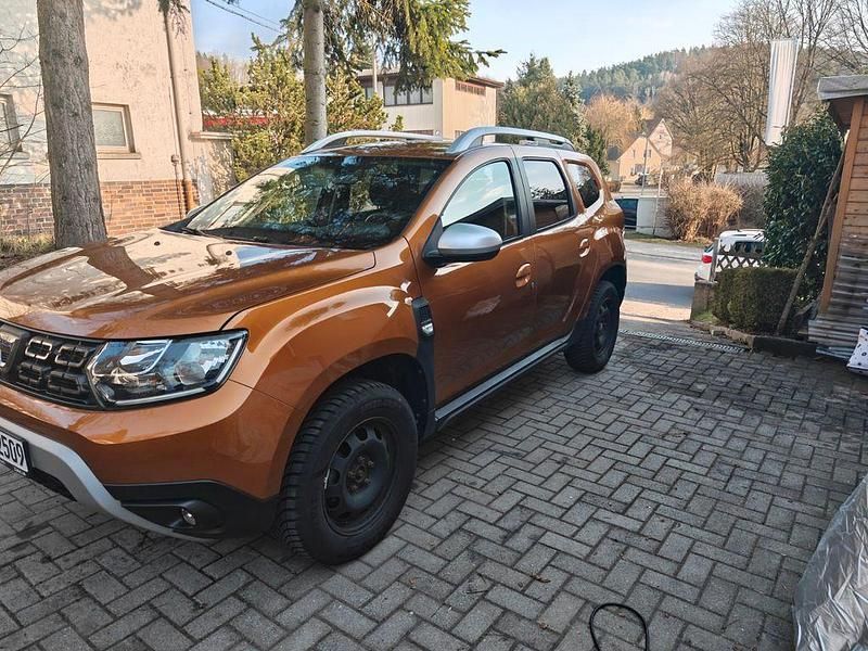 Gebraucht Dacia Duster Prestige 131 PS (96 kW) 2020 Orange SUV