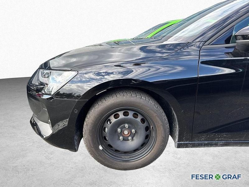 Gebraucht Audi A3 Ambiente 150 PS (110 kW) 2025 Brillantschwarz Limousine