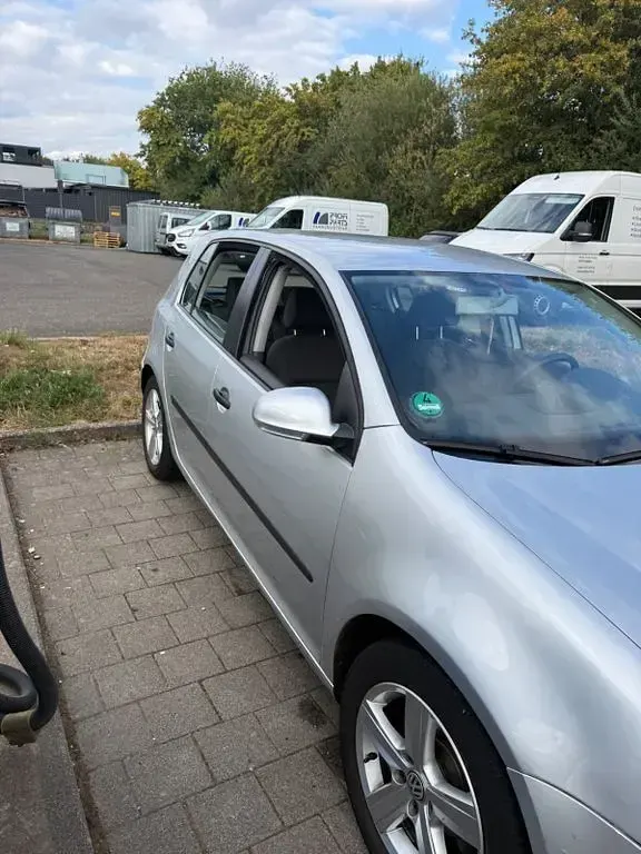 Gebraucht VW Golf IV 90 PS (66 kW) 2004 Silber Limousine