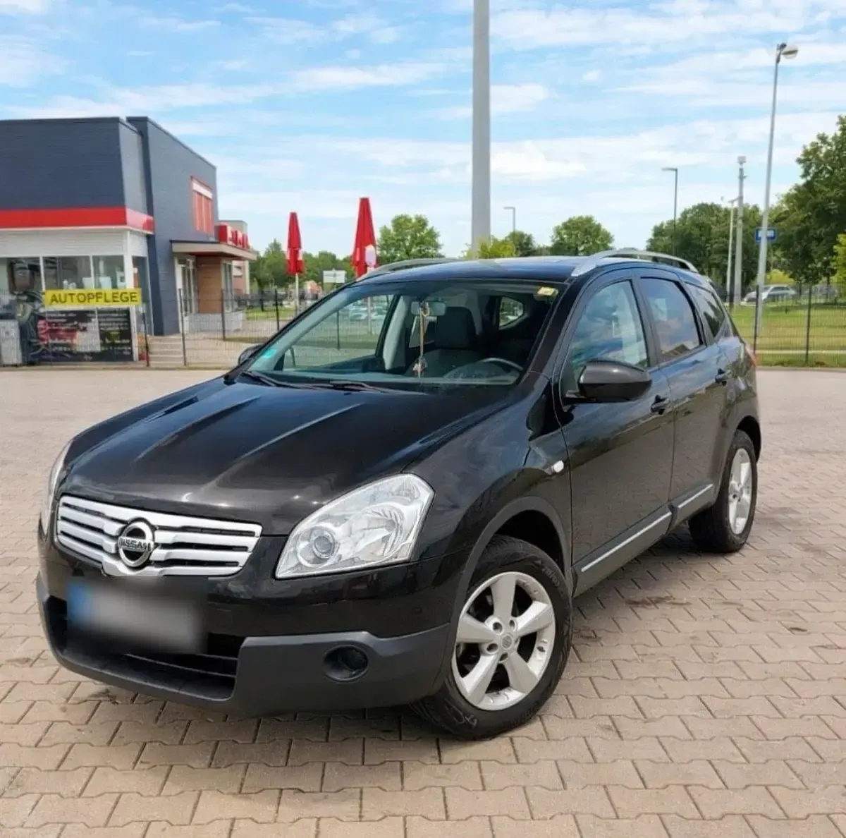 Gebraucht Nissan Qashqai +2 141 PS (103 kW) 2009 Schwarz SUV
