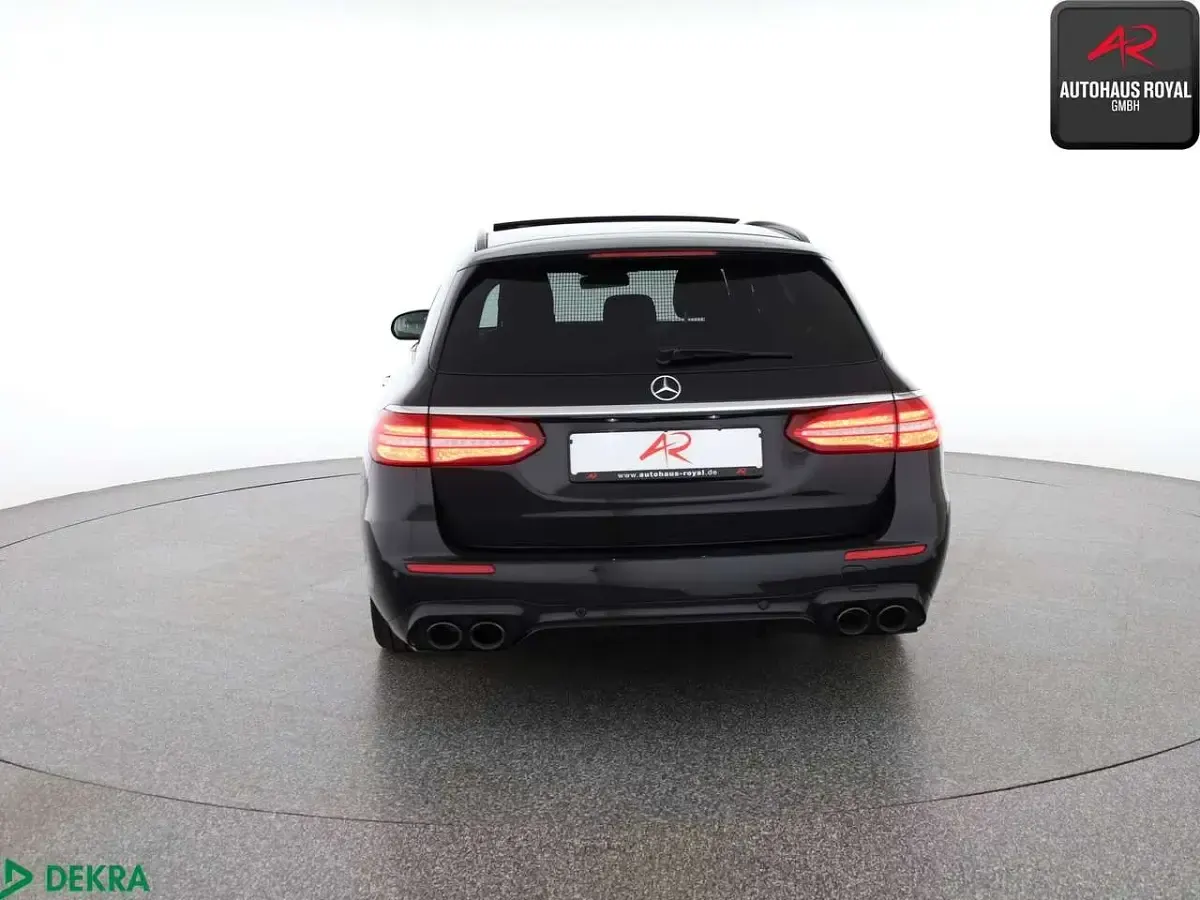 Używany Mercedes E53 AMG AMG 435 KM (319 kW) 2018 Czarny Kombi