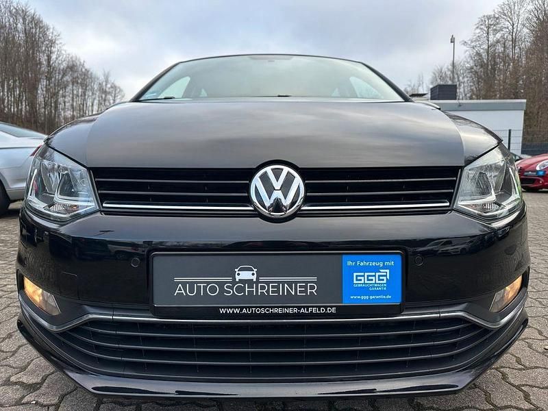 Gebraucht VW Polo Allstar 60 PS (44 kW) 2016 Schwarz Limousine