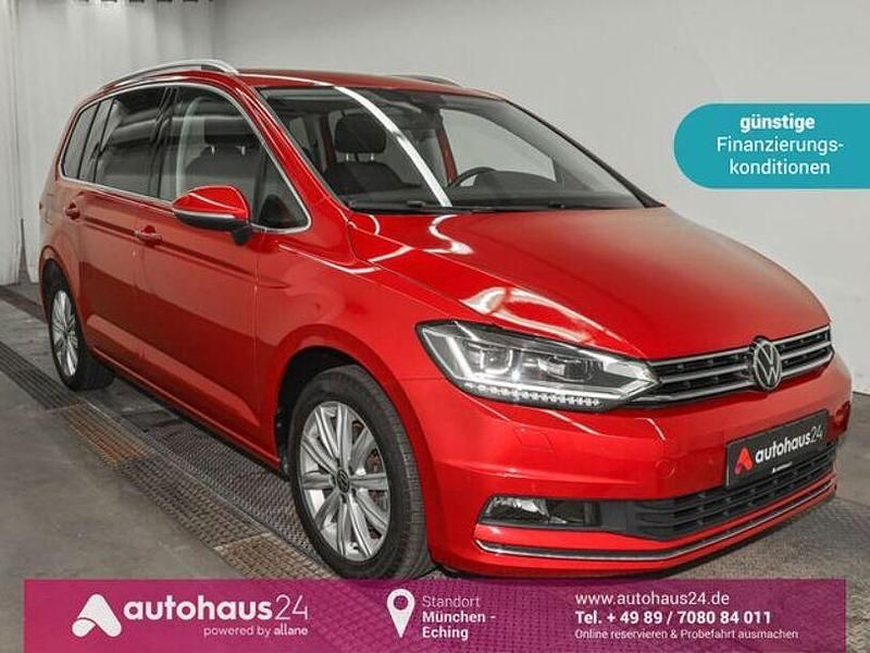 Rot Gebraucht 2021 VW Touran Highline Van / Kleinbus | 29.770 € (Fairer Preis) - Bild 1/4