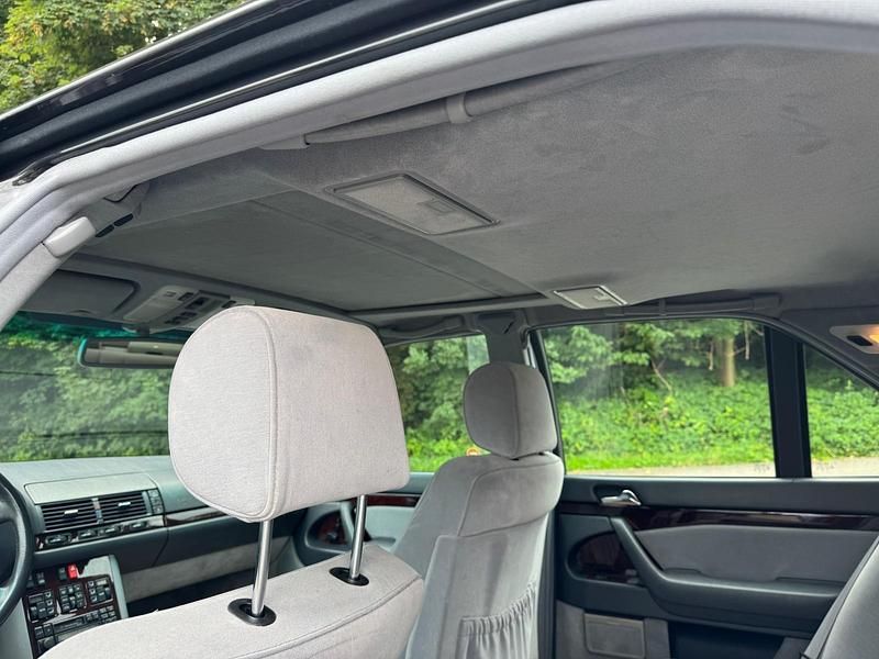 Second-hand Mercedes S500 1994 Negru Berlinǎ