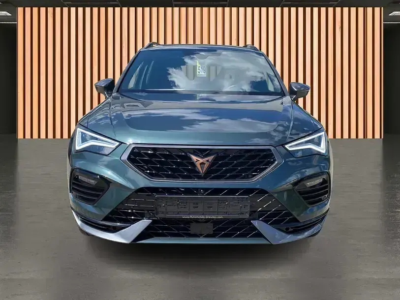 Używany Cupra Ateca VZ 301 KM (221 kW) 2024 Zielony SUV