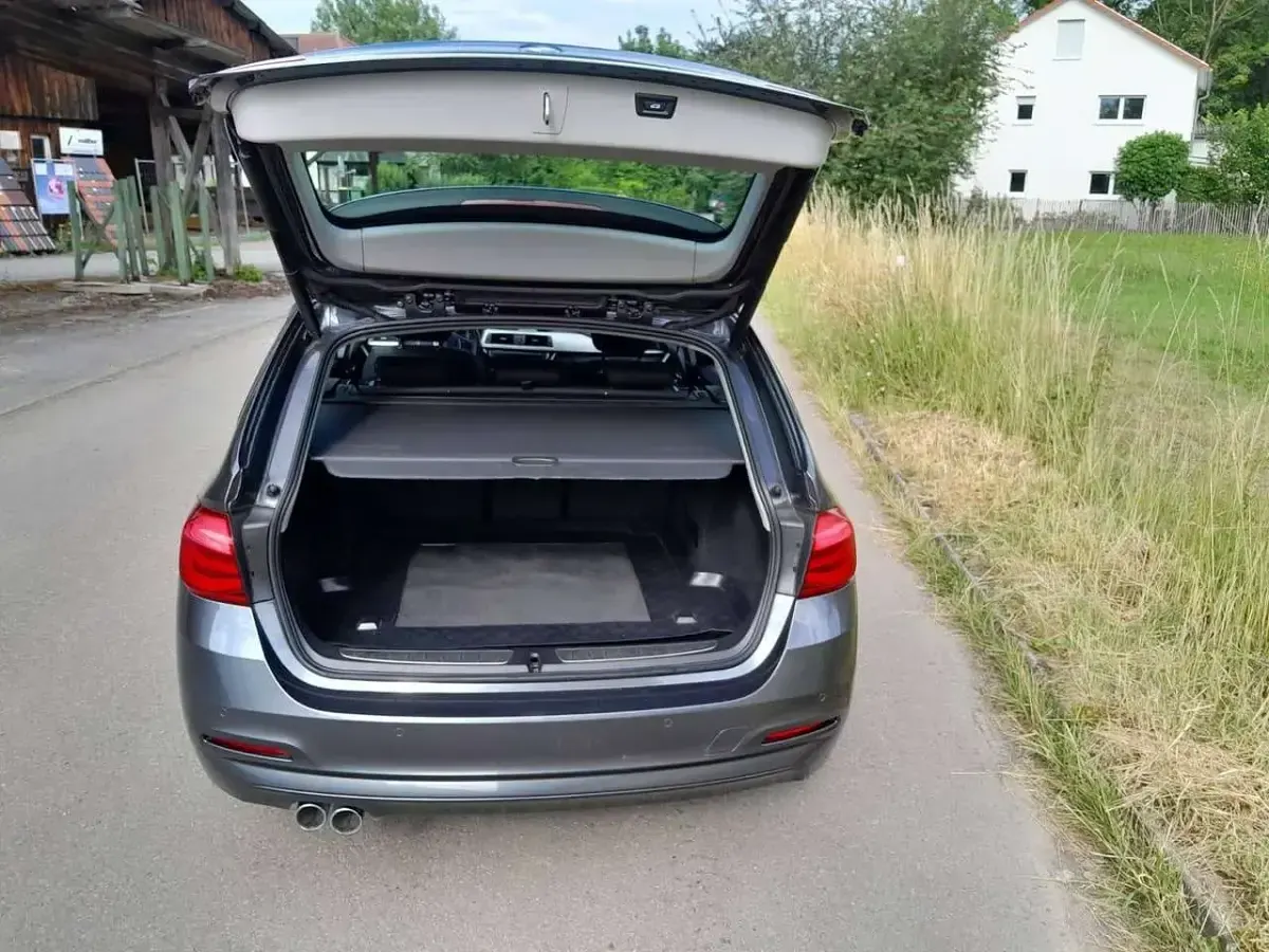 Gebraucht BMW M1 190 PS (139 kW) 2018 Grau Coupé