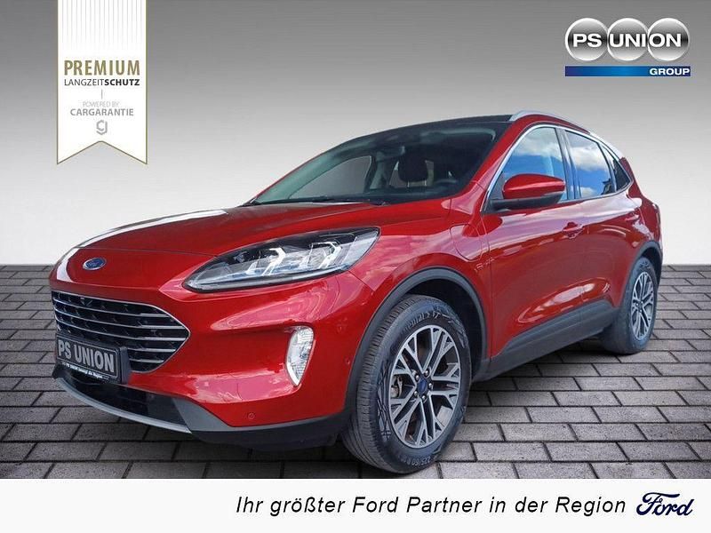 Gebraucht Ford Kuga Titanium 224 PS (164 kW) 2021 Rot / lucid rot (metallic) SUV