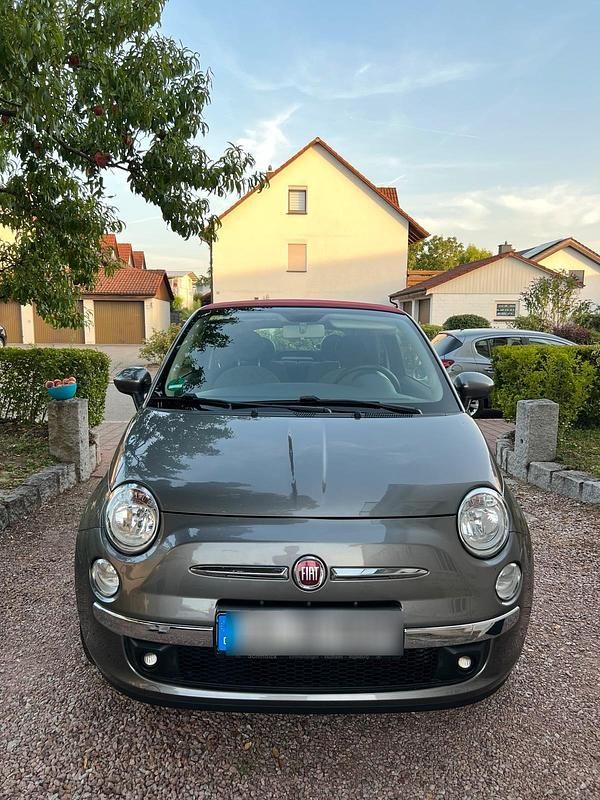 Grün Gebraucht 2010 Fiat 500 Cabrio | 7.000 € (Fairer Preis) - Bild 1/4