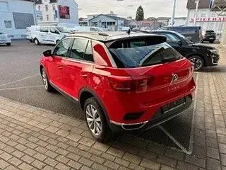 Gebraucht VW T-Roc Style 116 PS (85 kW) 2019 Rot SUV