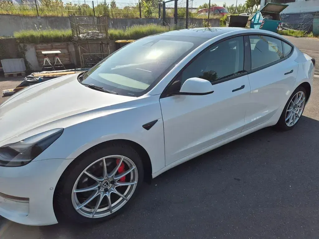 Used Tesla Model 3 377 kW (513 HP) 2022 White Sedan
