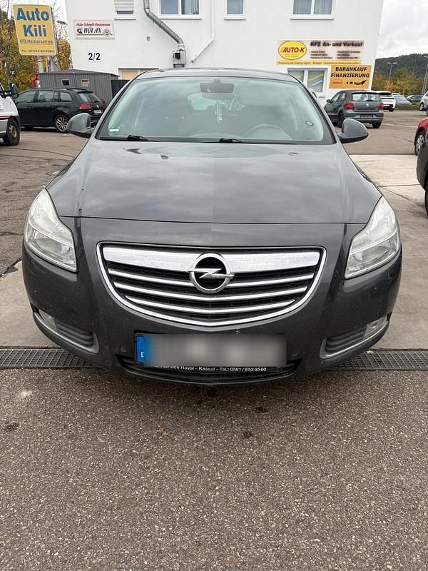 Grau Gebraucht 2011 Opel Insignia Limousine | 2.000 € (Superpreis) - Bild 1/4