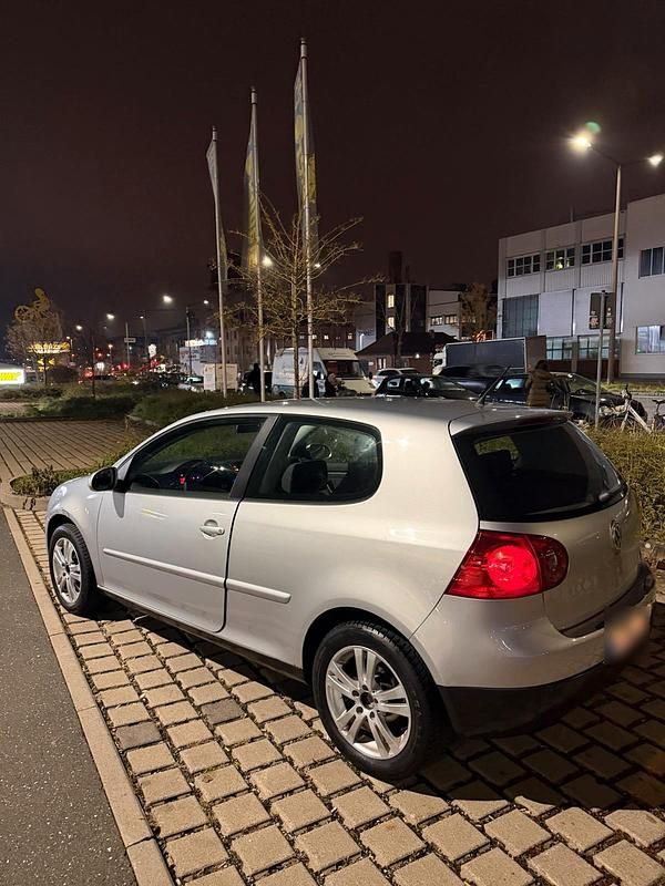 Gebraucht VW Golf 75 PS (55 kW) 2004 Grau Coupé