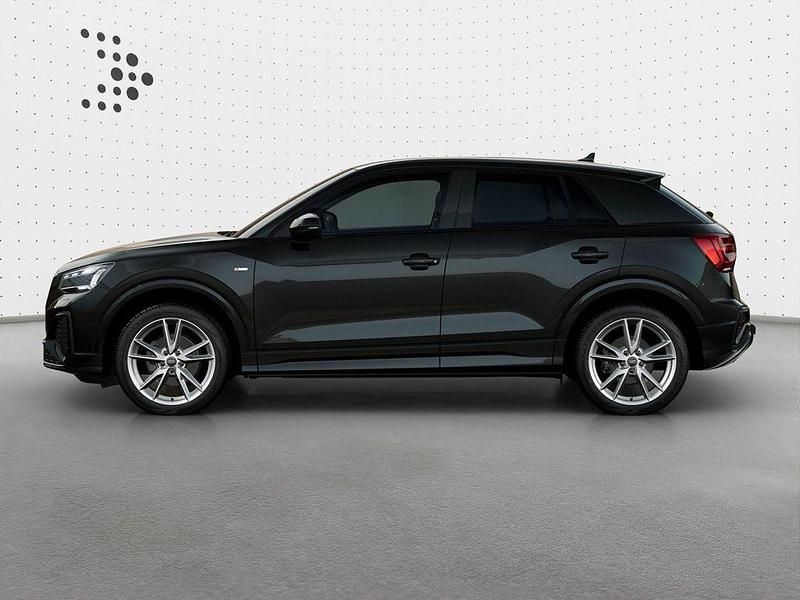 Gebraucht Audi Q2 S-Line 116 PS (85 kW) 2025 0e mythosschwarz metallic SUV