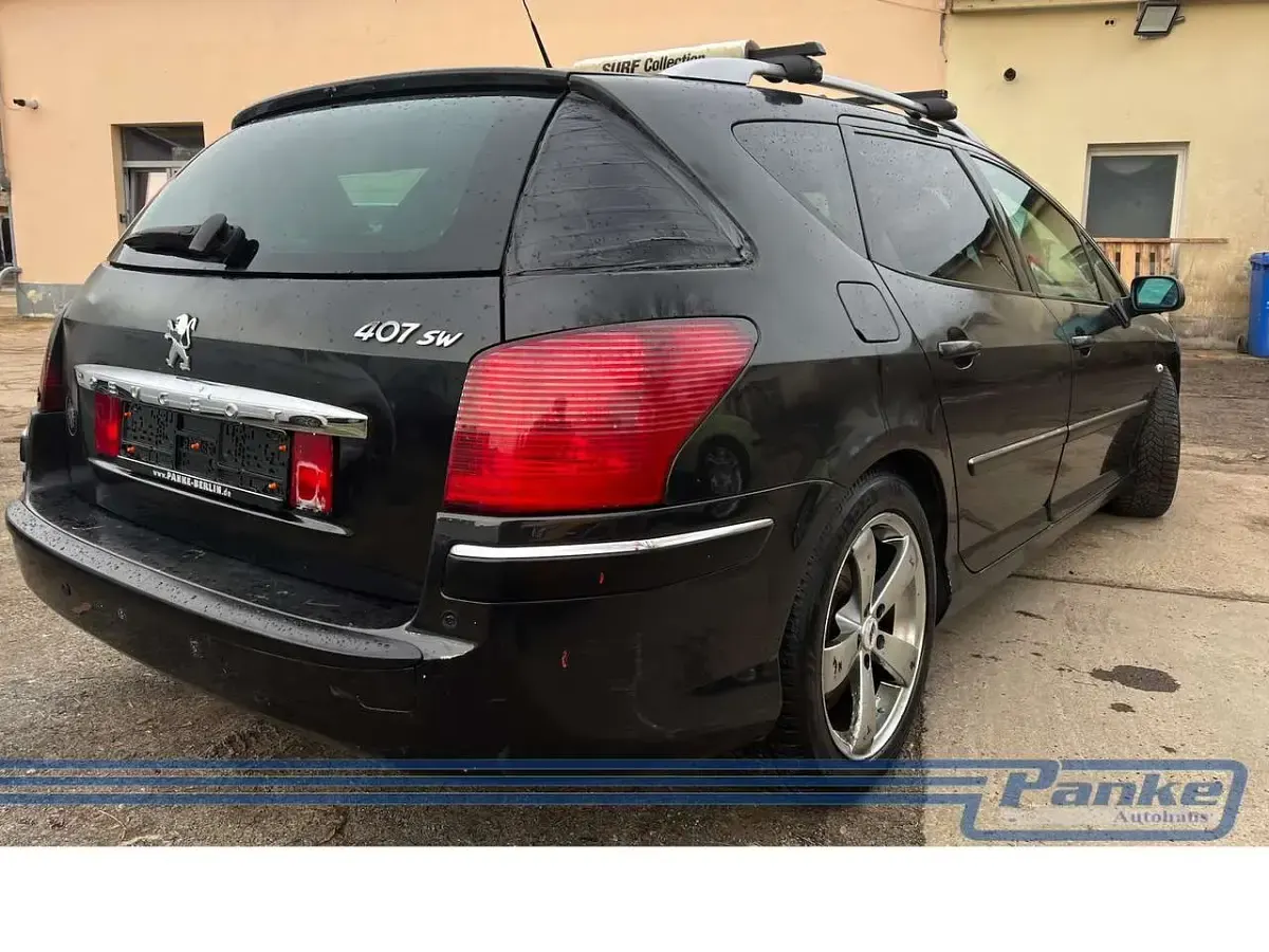 Gebraucht Peugeot 407 Premium 136 PS (100 kW) 2005 Schwarz Kombi