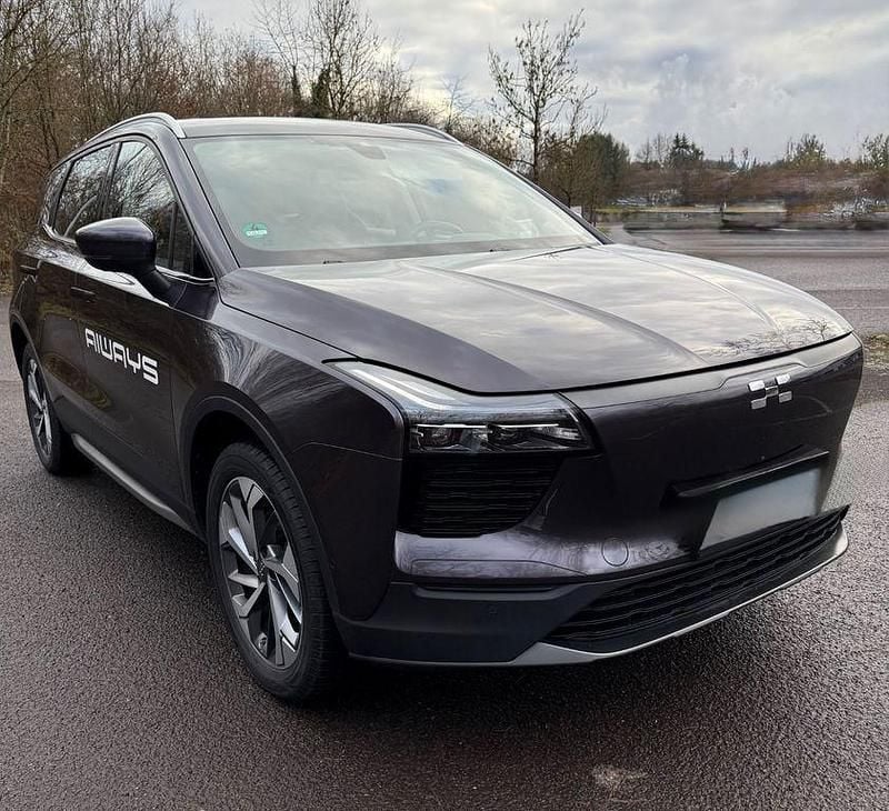 Braun Gebraucht 2023 Aiways U5 SUV | 17.990 € (Superpreis) - Bild 1/4