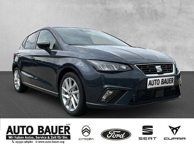 Grau Neu 2025 Seat Ibiza FR Limousine | 28.890 € (Teuer) - Bild 1/4