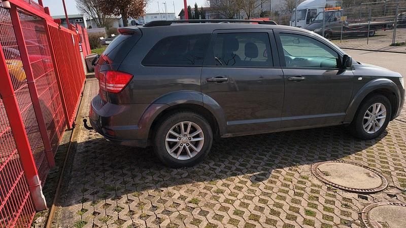 Second-hand Dodge Journey 287 CP (211 kW) 2017 Gri SUV