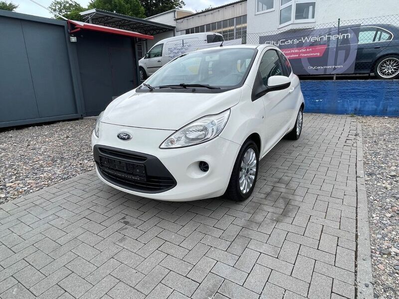 Weiß Gebraucht 2012 Ford Ka Champions Edition Kleinwagen | 4.350 € (Fairer Preis) - Bild 1/4