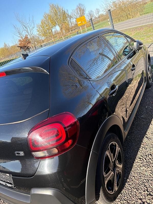 Gebraucht Citroën C3 PureTech 83 PS (61 kW) 2018 Schwarz Kleinwagen