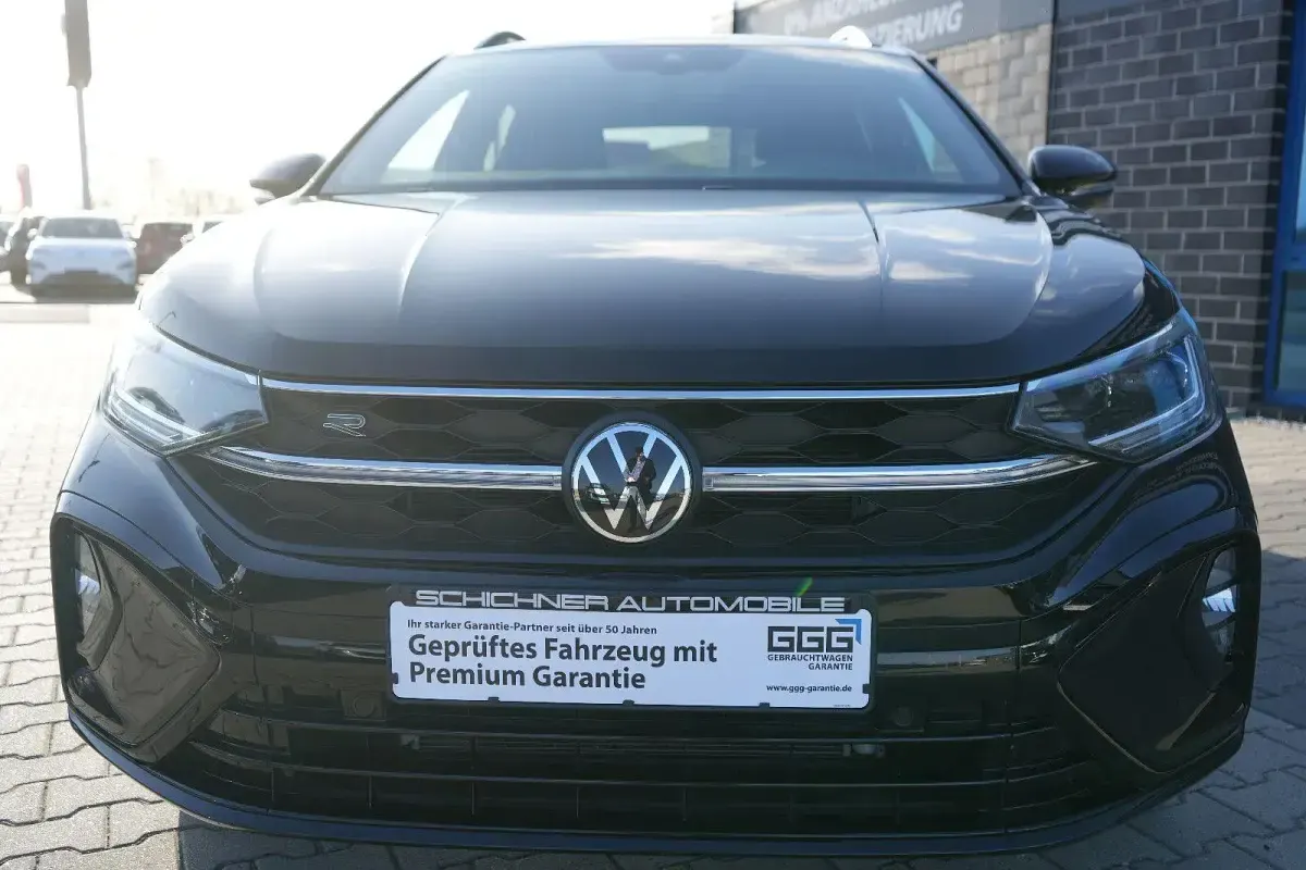 Gebraucht VW Taigo R-line 116 PS (85 kW) 2025 Schwarz SUV