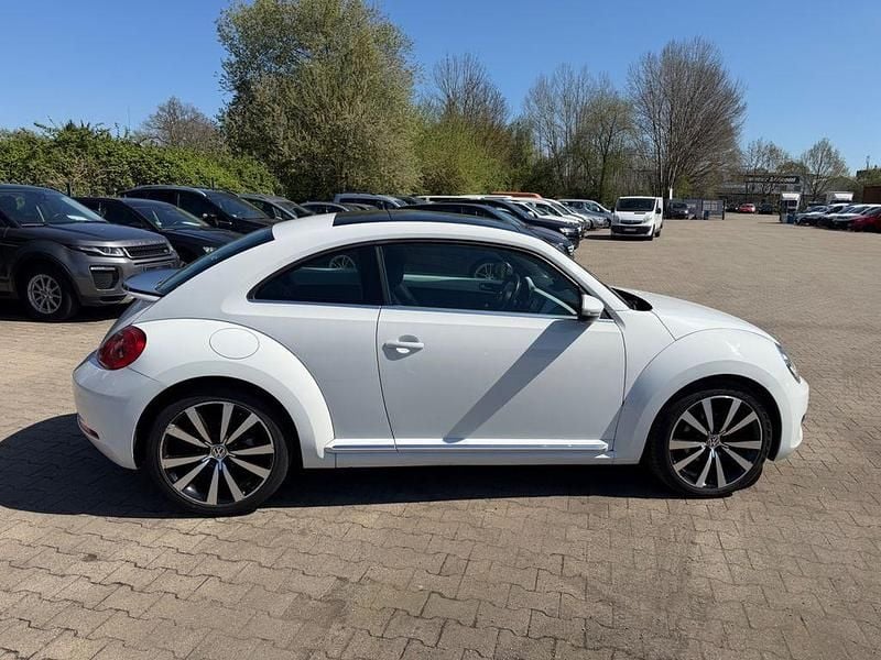 Second-hand VW Beetle Design 140 CP (102 kW) 2014 Alb Hatchback