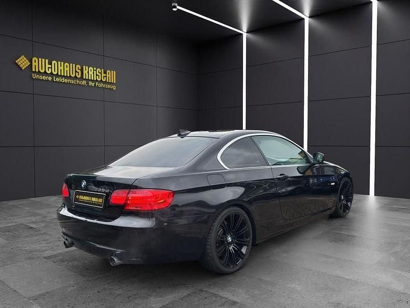 Gebraucht BMW 335 Comfort Edition 286 PS (210 kW) 2011 Schwarz Coupé