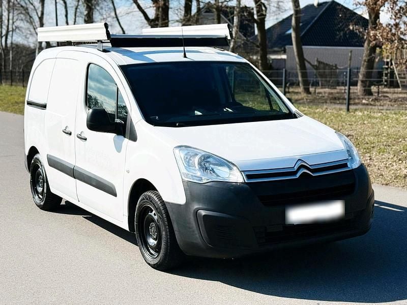 Gebraucht Citroën Berlingo 99 PS (72 kW) 2017 Weiß Van / Kleinbus