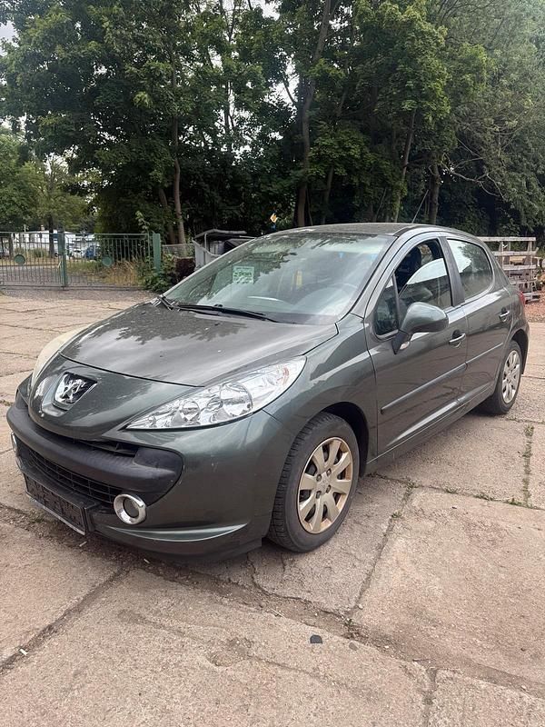 Grau Gebraucht 2008 Peugeot 207 Kleinwagen | 1.800 € (Superpreis) - Bild 1/4