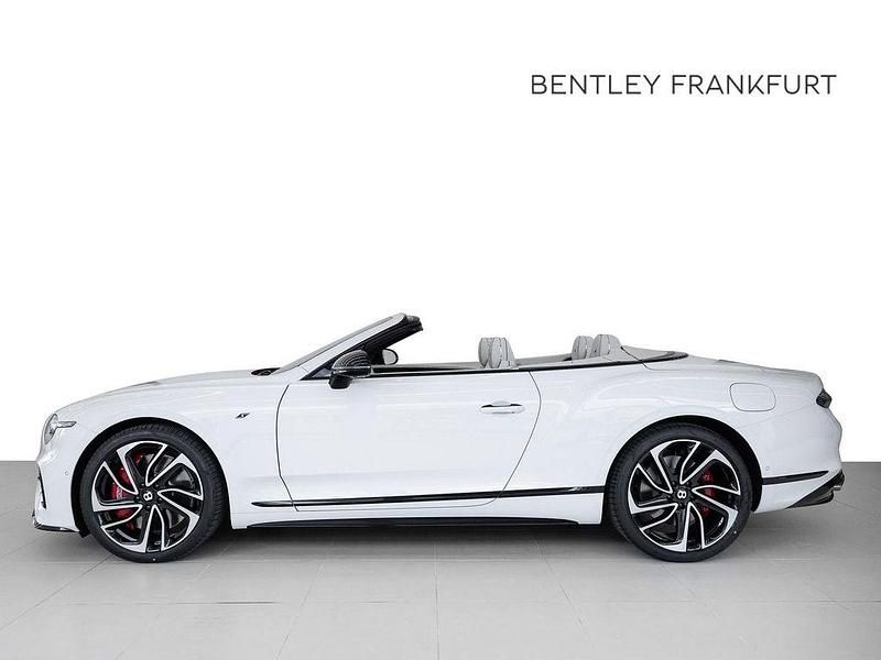 Neu Bentley Continental 680 PS (500 kW) 2026 Weiß Cabrio