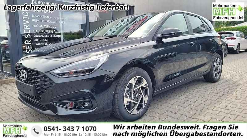 Schwarz Neu 2025 Hyundai i30 Limousine | 25.740 € (Guter Preis) - Bild 1/4