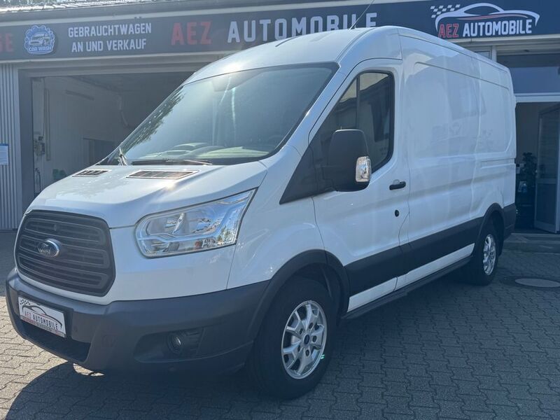 Weiß Gebraucht 2016 Ford Transit Van / Kleinbus | 10.950 € (Fairer Preis) - Bild 1/4