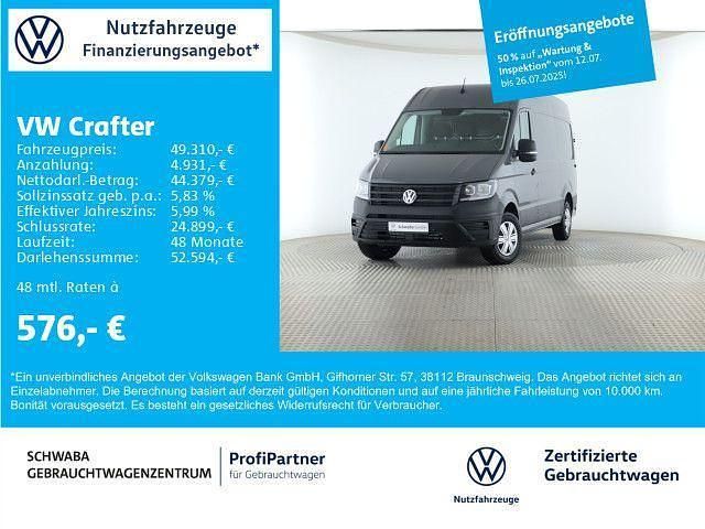 Grau Gebraucht 2024 VW Crafter R Van | 49.310 € (Teuer) - Bild 1/4