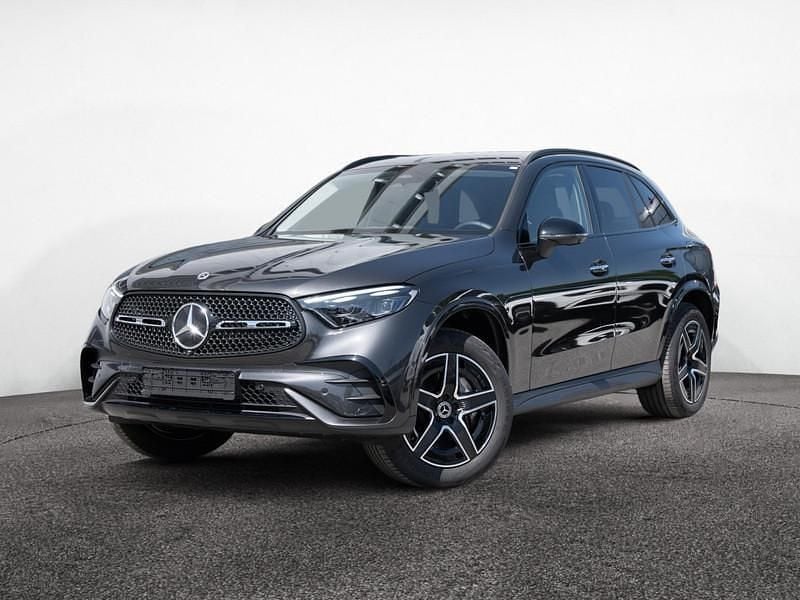 Graphitgrau metallic Gebraucht 2024 Mercedes GLC300e AMG SUV | 54.680 € (Superpreis) - Bild 1/4