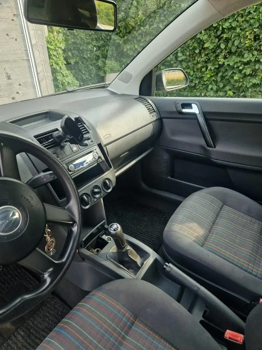 Gebraucht VW Polo 55 PS (40 kW) 2006 Grau Kleinwagen