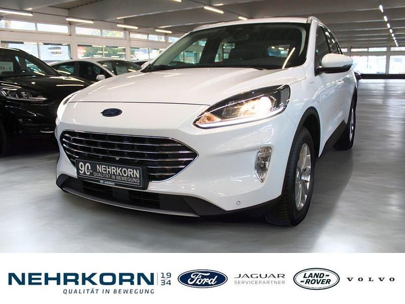 Second-hand Ford Kuga Titanium 224 CP (164 kW) 2022 Alb SUV