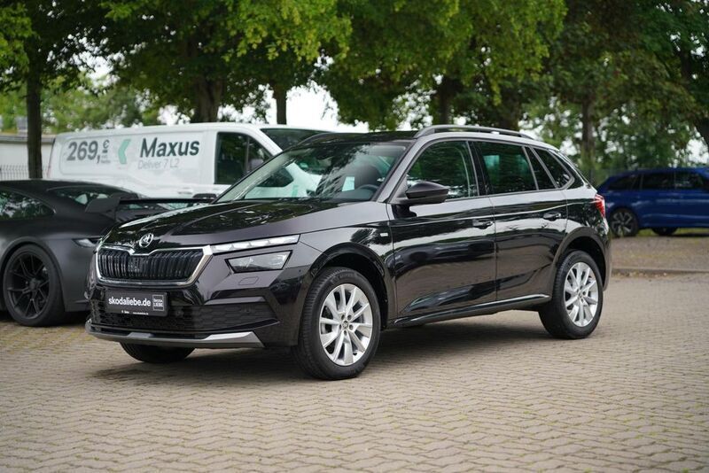 Schwarzmagic perleffekt Gebraucht 2023 Skoda Kamiq Tour SUV | 23.889 € - Bild 1/4