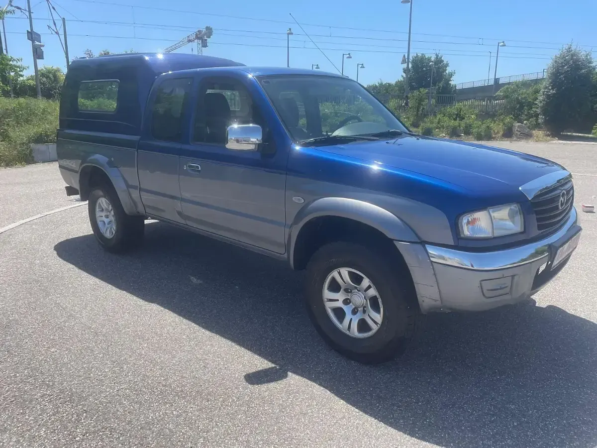 Gebraucht Mazda B Series 109 PS (80 kW) 2006 Blau Pickup