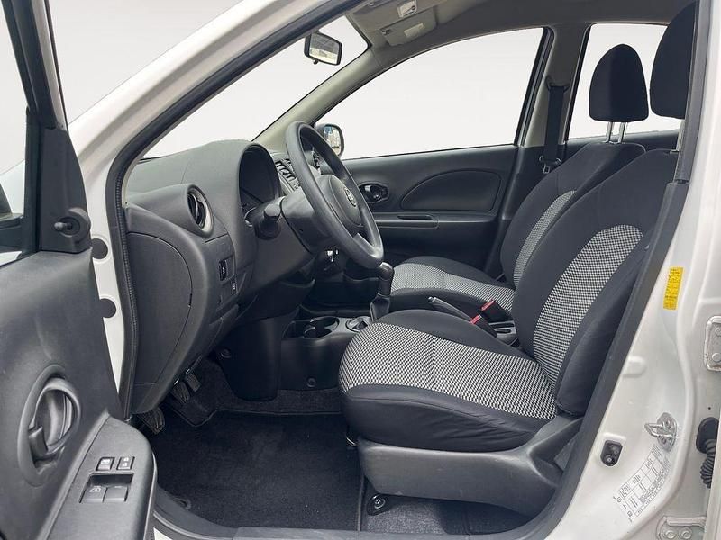 Gebraucht Nissan Micra Visia 80 PS (58 kW) 2016 Weiß Kleinwagen