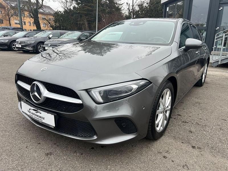 Gebraucht Mercedes A200 150 PS (110 kW) 2020 Braun Limousine