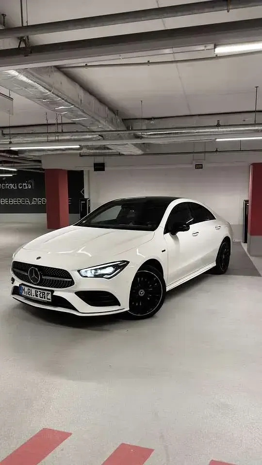 Usata Mercedes CLA250e 218 CV (160 kW) 2021 Bianco Berlina