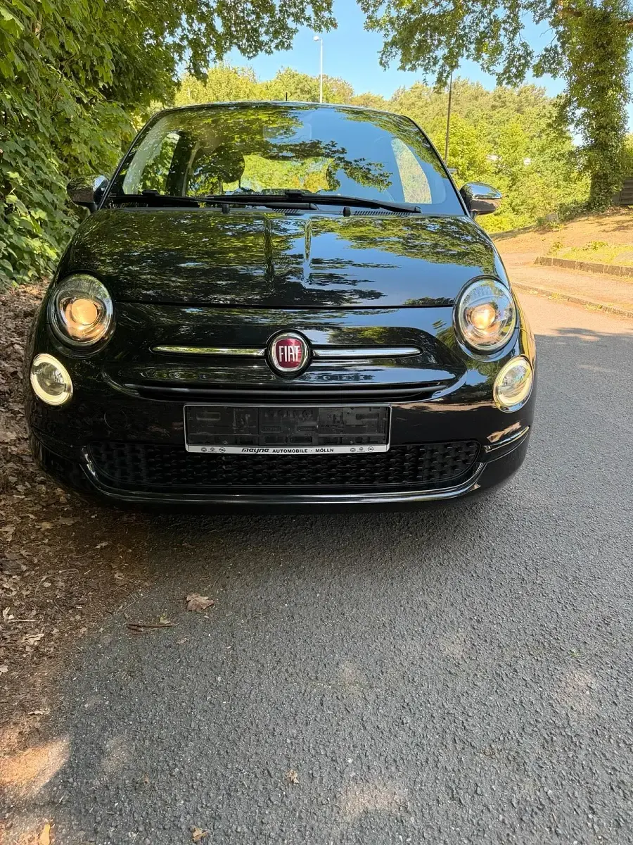 Gebraucht Fiat 500 Mirror 69 PS (50 kW) 2017 Schwarz Kleinwagen