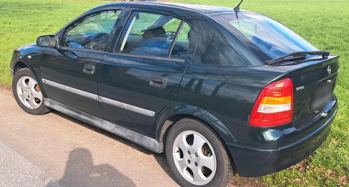 Gebraucht Opel Astra 1999 Grün Limousine