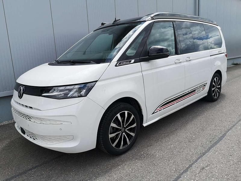Candyweiß dach schwarz Neu 2025 VW T7 Edition Van | 59.284 € - Bild 1/4